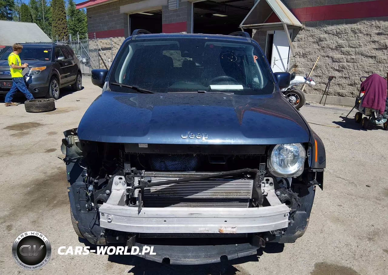 2021 Jeep Renegade Latitude 4X4 VIN:ZACNJDBB9MPM46105 - 6