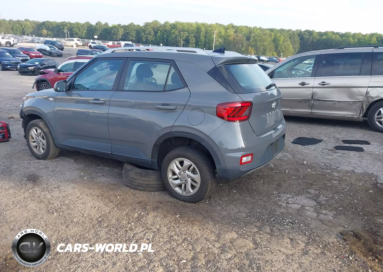 2020 Hyundai Venue Sel VIN:KMHRC8A32LU044046 - 3