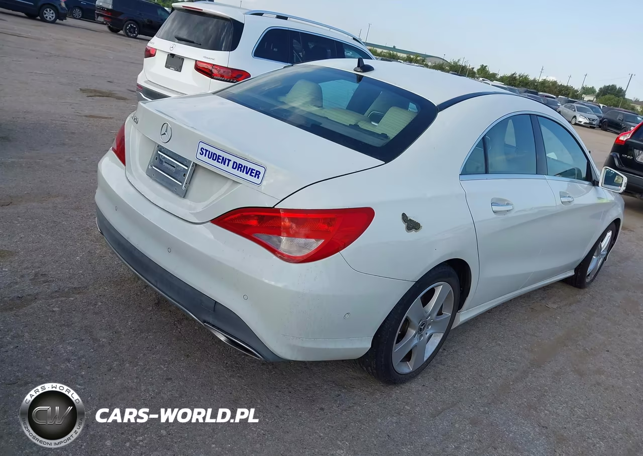 2018 Mercedes-Benz Cla 250 VIN:WDDSJ4EB4JN586462 - 4