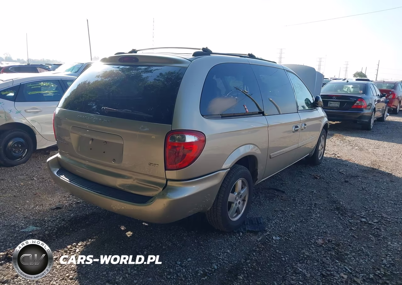 2005 Dodge Grand Caravan Sxt VIN:2D4GP44LX5R569377 - 6