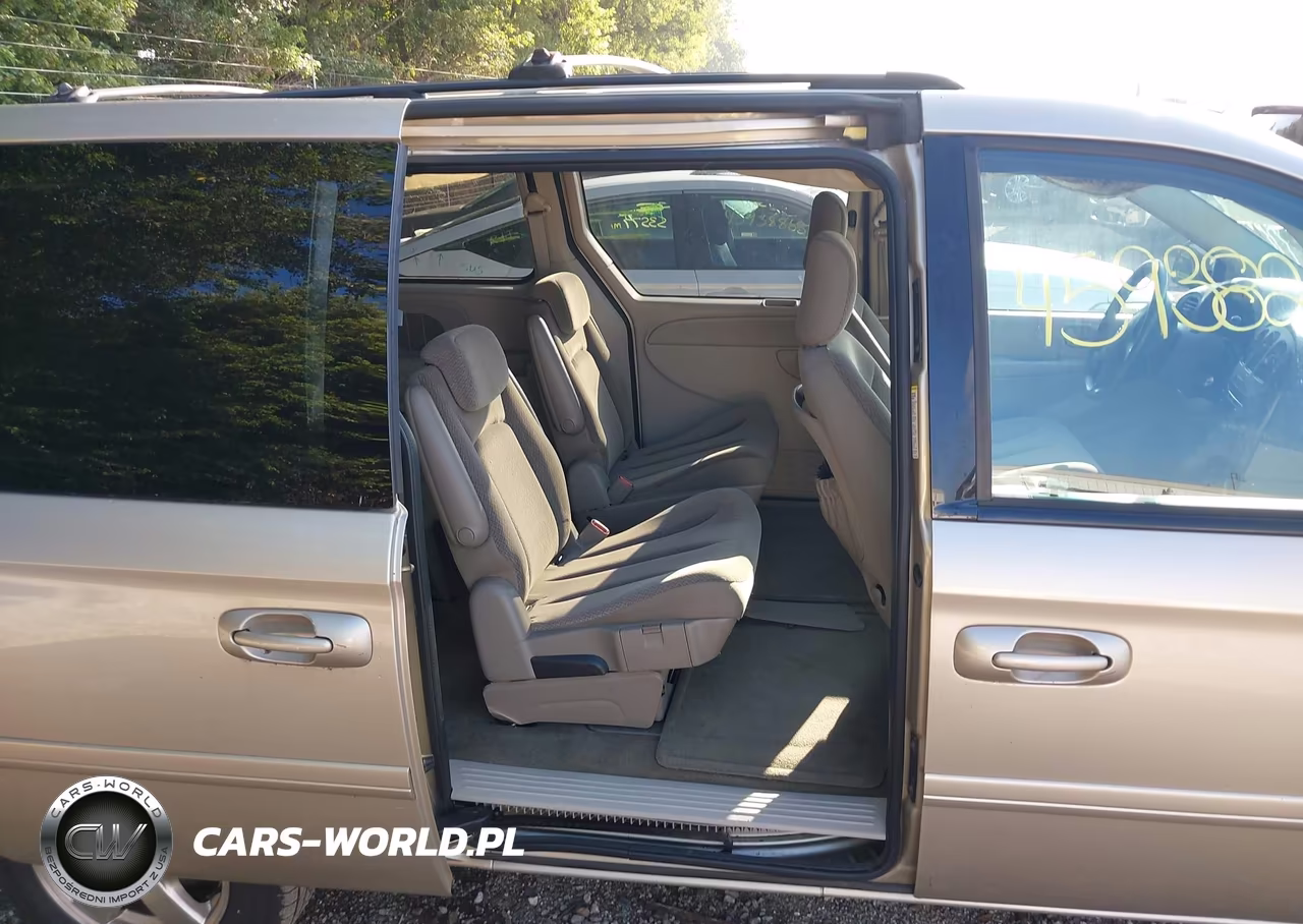 2005 Dodge Grand Caravan Sxt VIN:2D4GP44LX5R569377 - 8