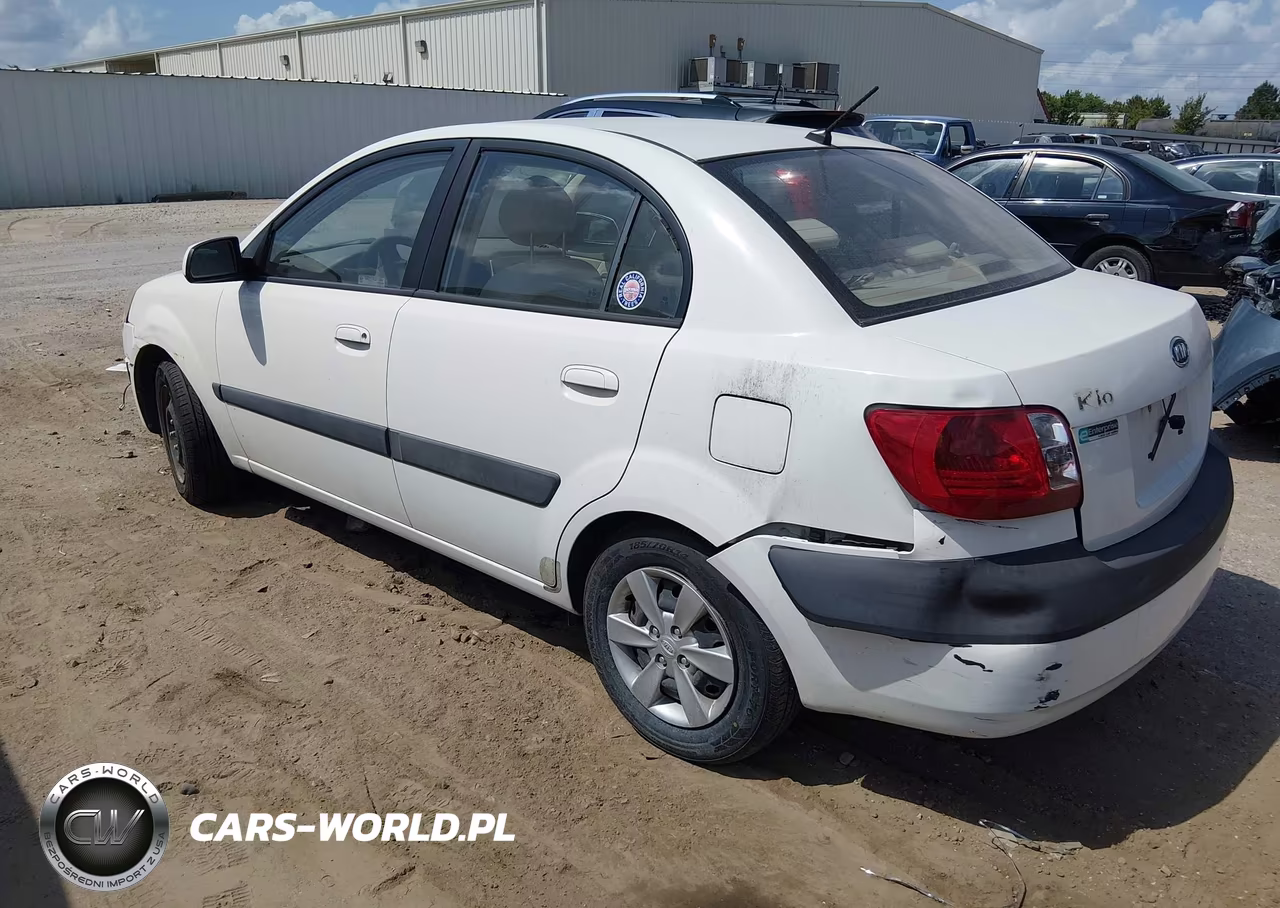 2008 Kia Rio Lx VIN:KNADE123586319738 - 3