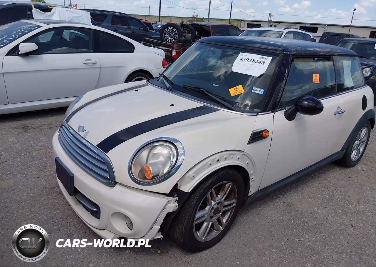 2011 Mini Cooper VIN:WMWSU3C54BT094002 - 2