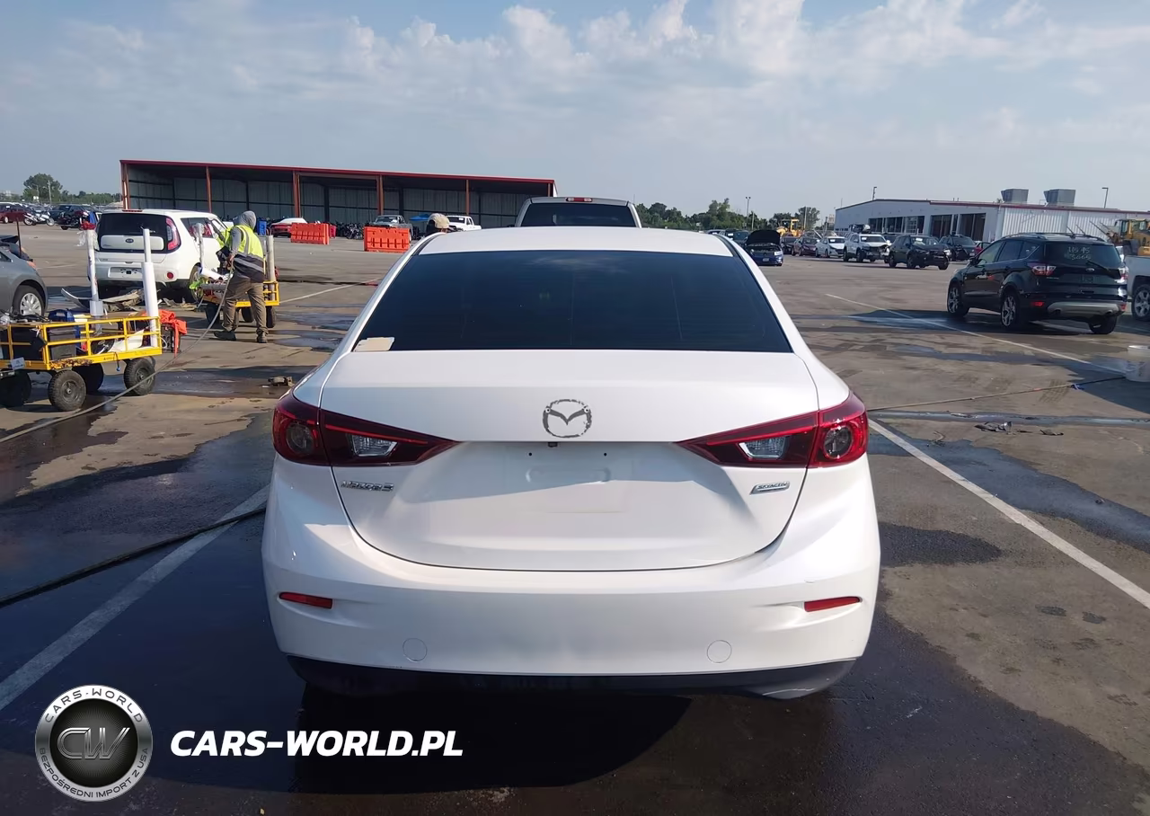 2017 Mazda Mazda3 Sport VIN:3MZBN1U7XHM154552 - 16