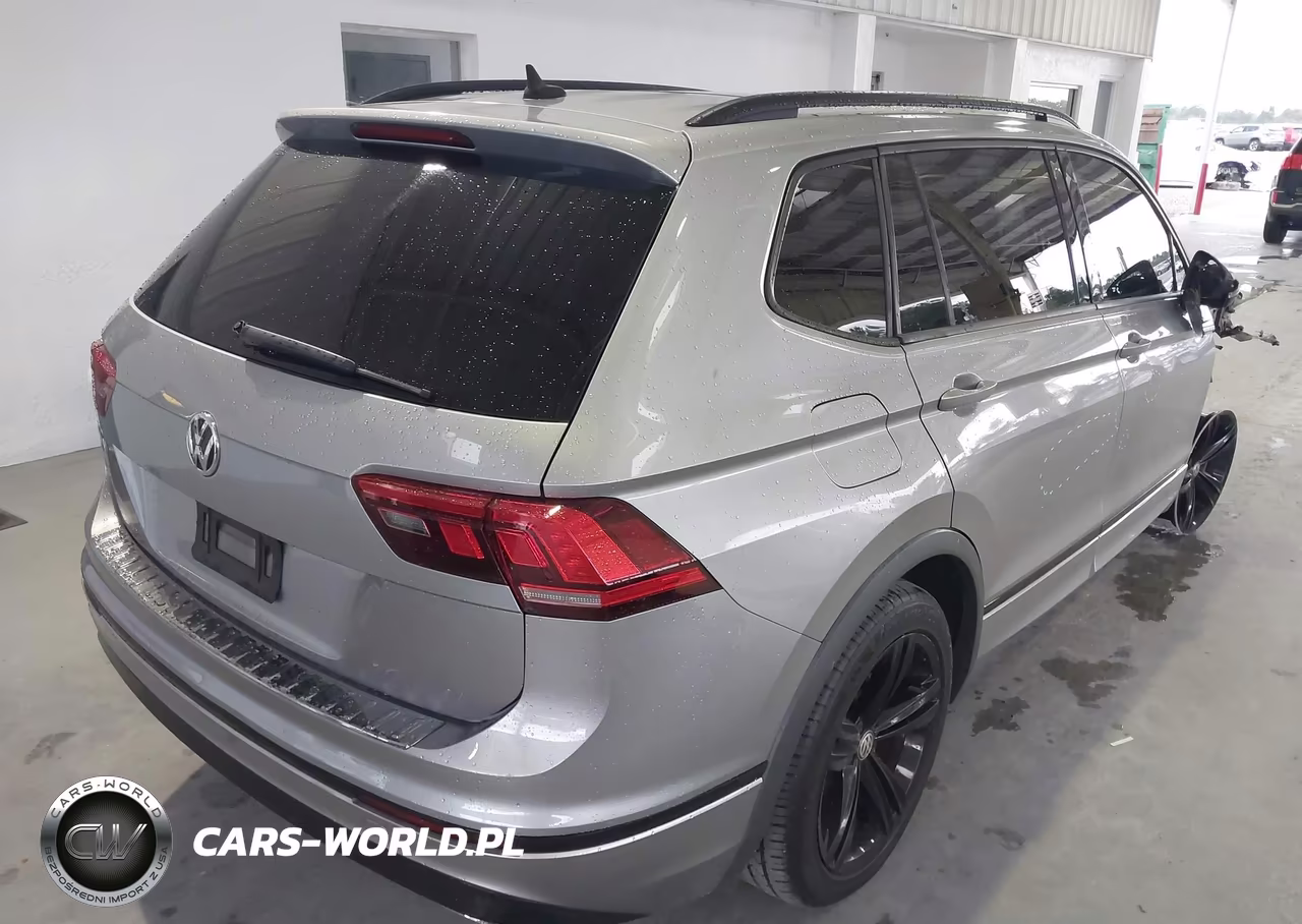2019 Volkswagen Tiguan 2.0T Se-2.0T Sel-2.0T Sel R-Line-2.0T Sel R-Line Black VIN:3VV3B7AX1KM143777 - 4
