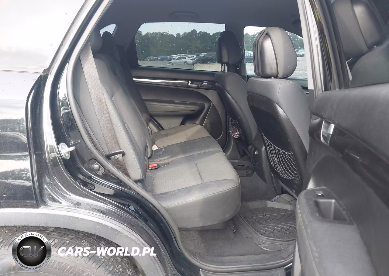 2013 Kia Sorento Lx VIN:5XYKT3A19DG322791 - 8