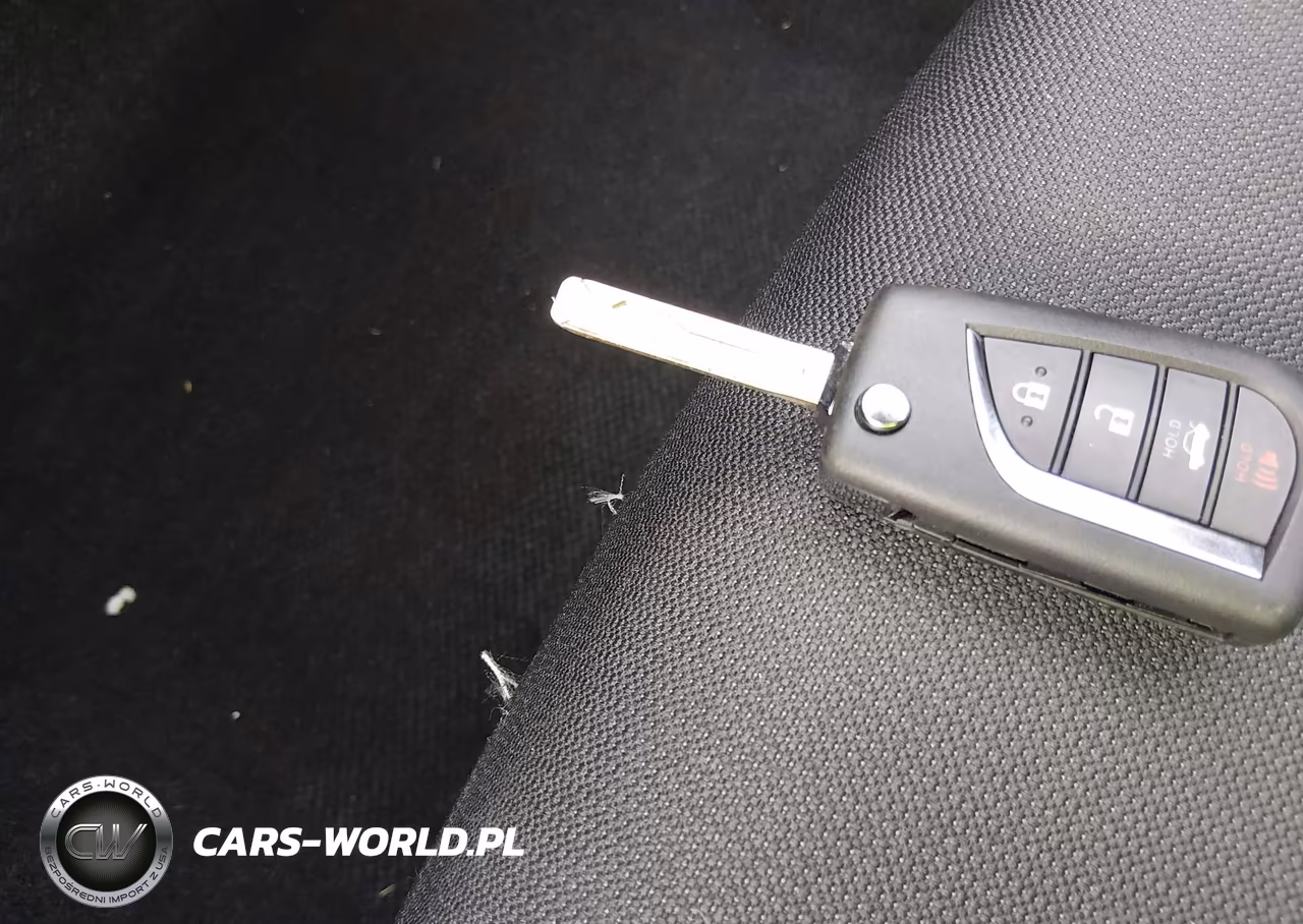 2026 Toyota Corolla Le VIN:5YFB4MDE2TP461589 - 11
