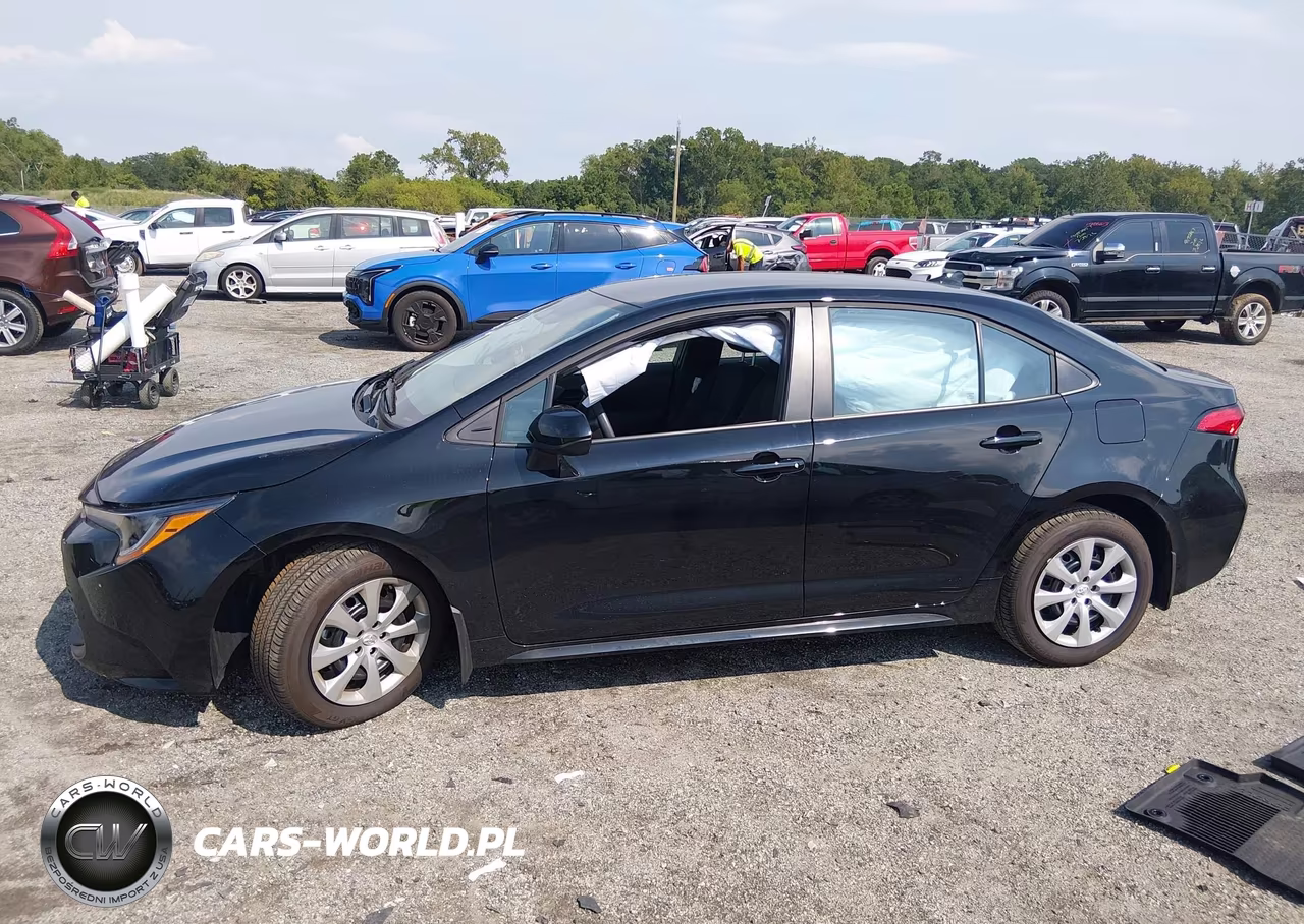 2026 Toyota Corolla Le VIN:5YFB4MDE2TP461589 - 14