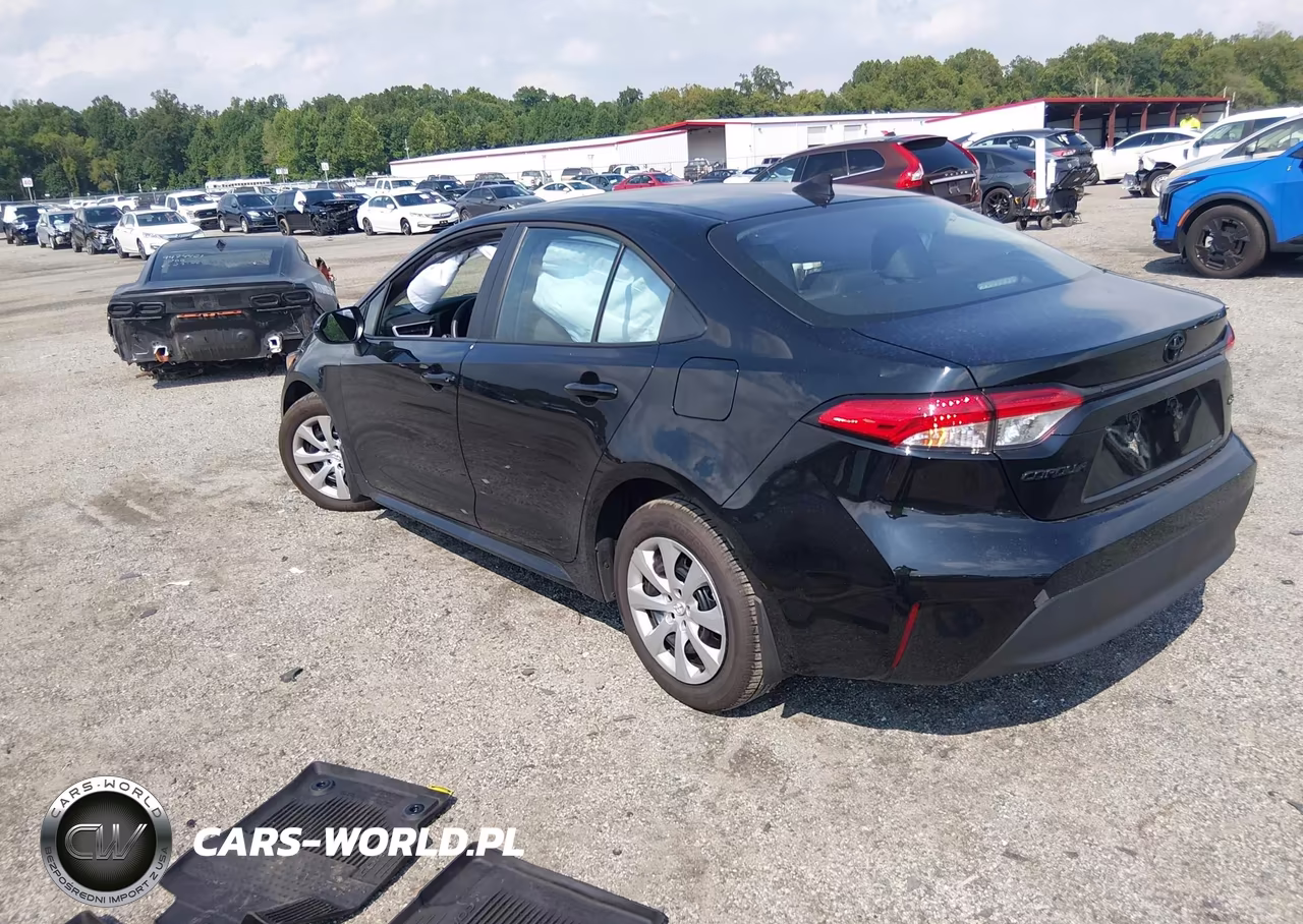 2026 Toyota Corolla Le VIN:5YFB4MDE2TP461589 - 3