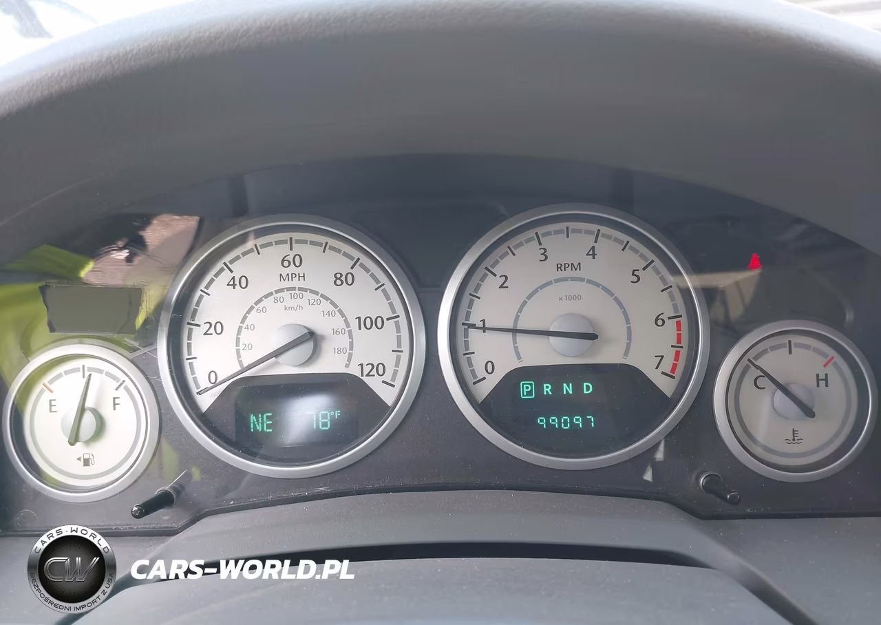 2008 Chrysler Town & Country Lx VIN:2A8HR44H98R768845 - 7