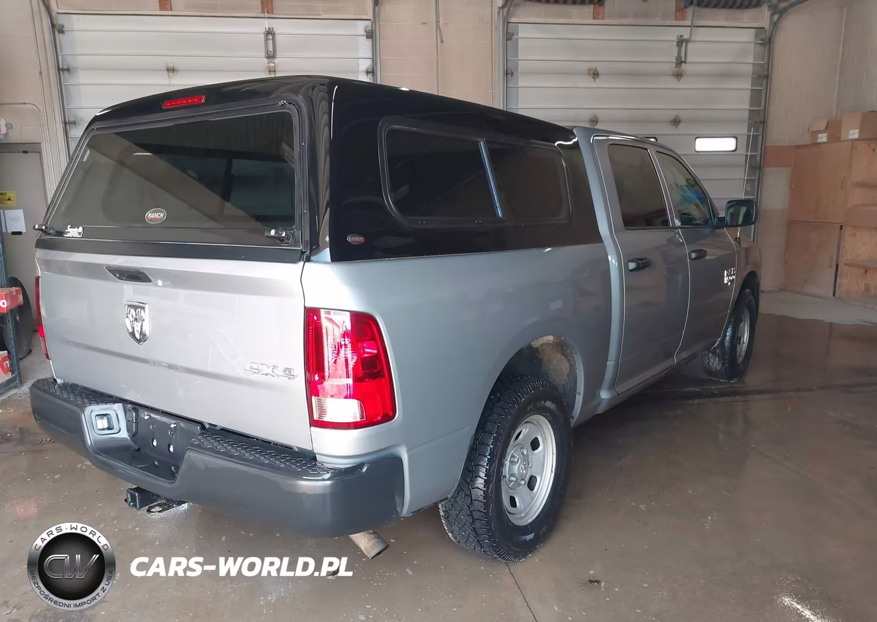 2021 Ram 1500 Classic Tradesman 4X4 5'7 Box VIN:3C6RR7KG6MG684920 - 4