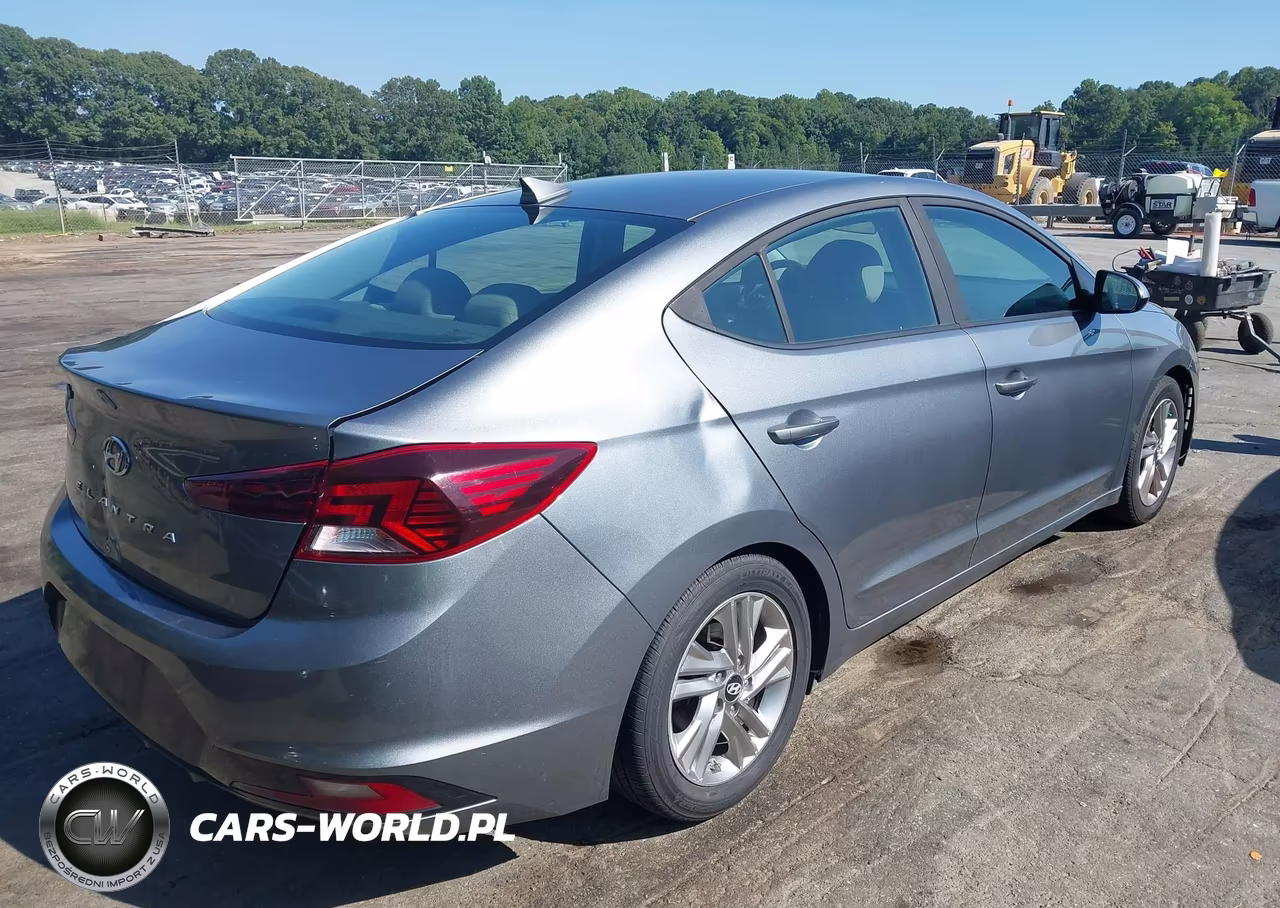 2019 Hyundai Elantra Sel VIN:KMHD84LF7KU749189 - 4