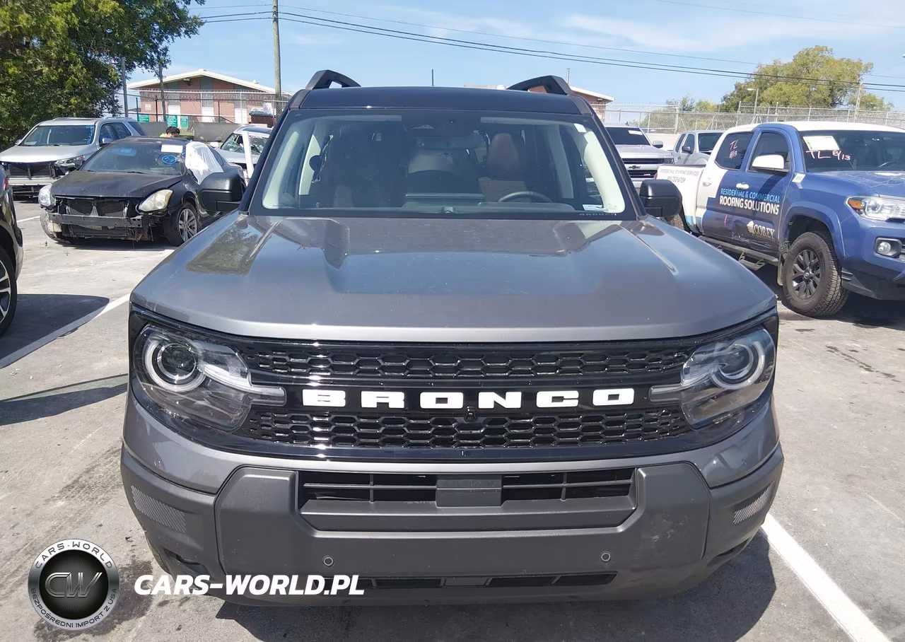 2025 Ford Bronco Sport Outer Banks VIN:3FMCR9CN3SRE25984 - 13