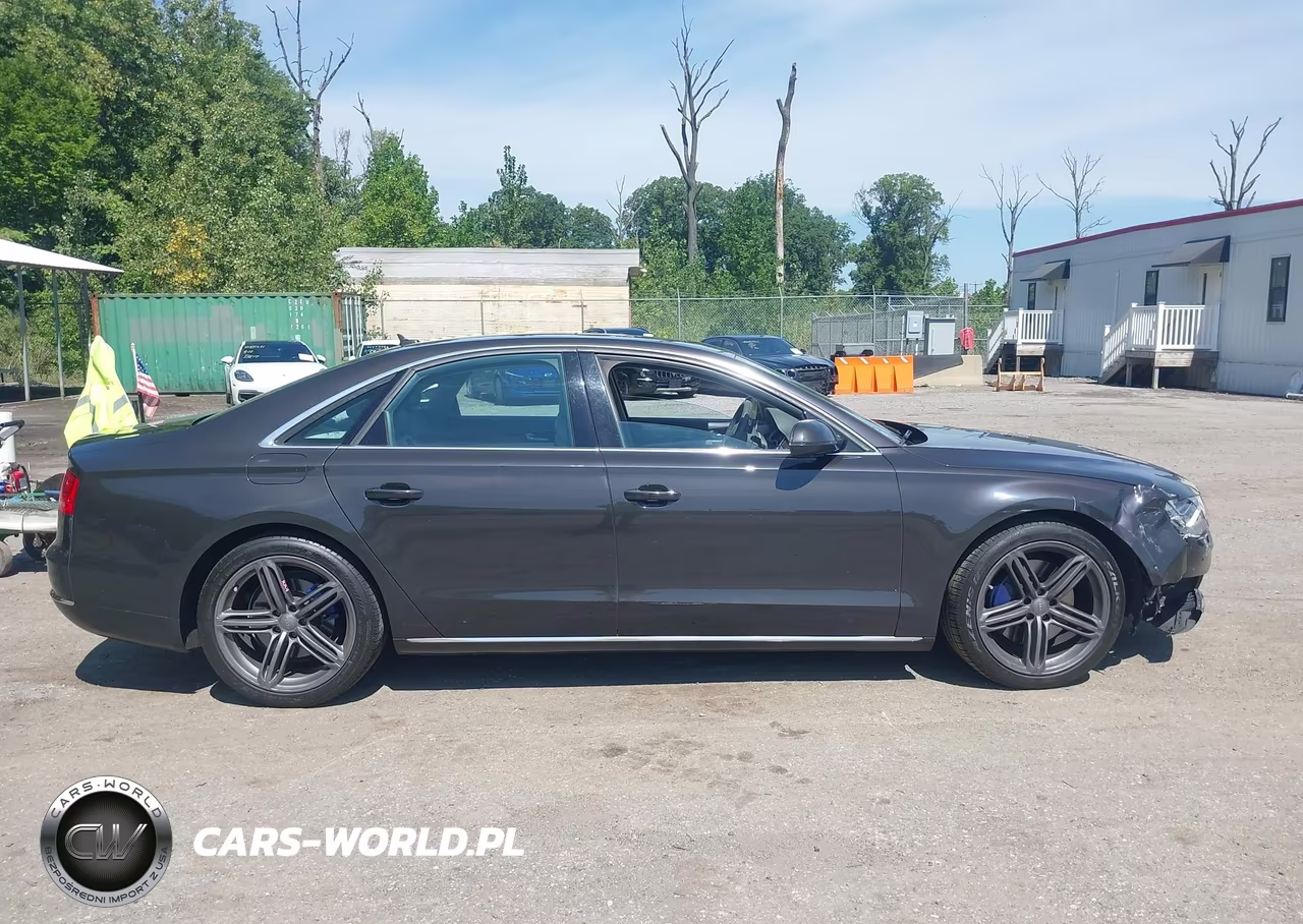 2013 Audi A8 3.0T VIN:WAUAGAFDXDN001968 - 13