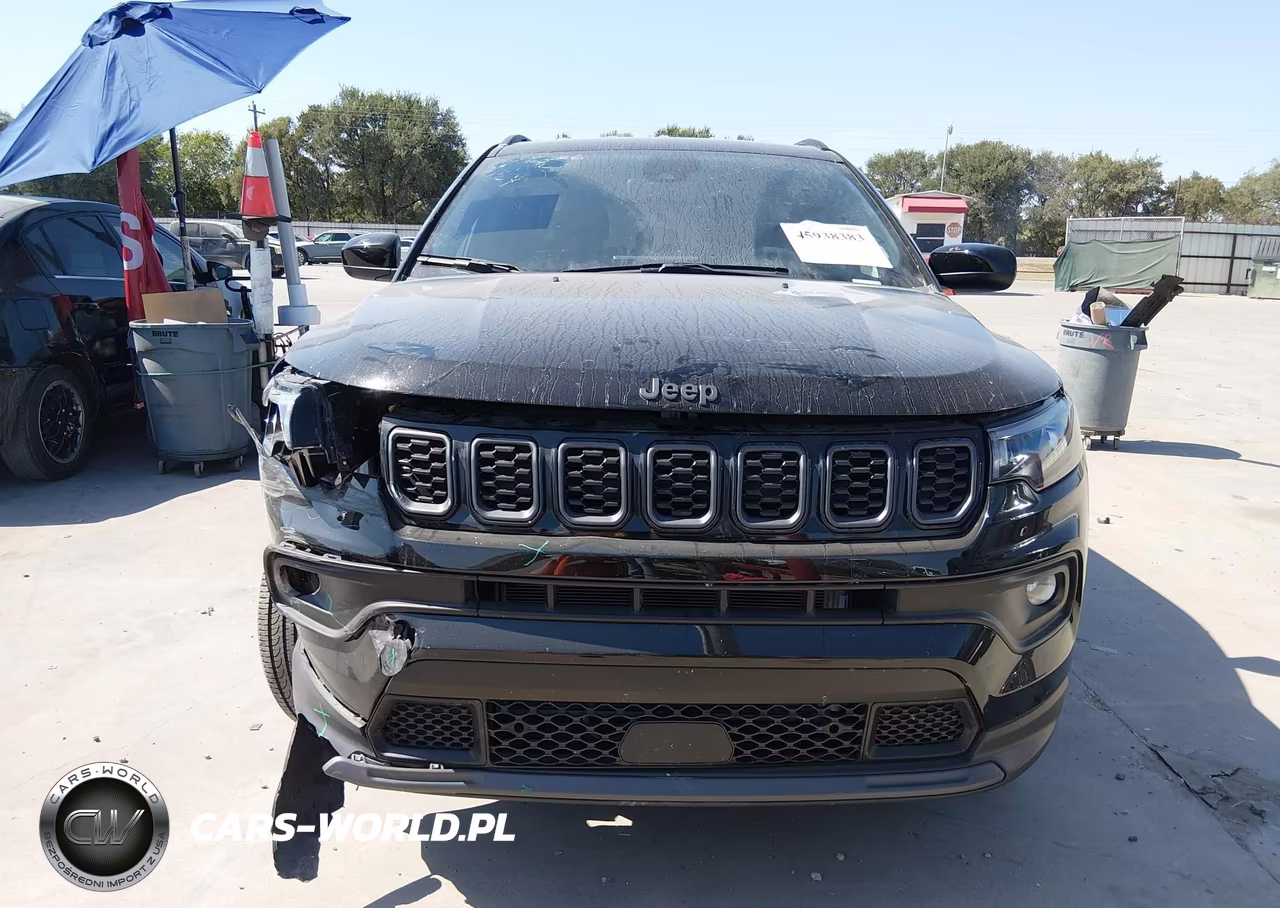 2025 Jeep Compass Latitude 4X4 VIN:3C4NJDBN5ST617662 - 12