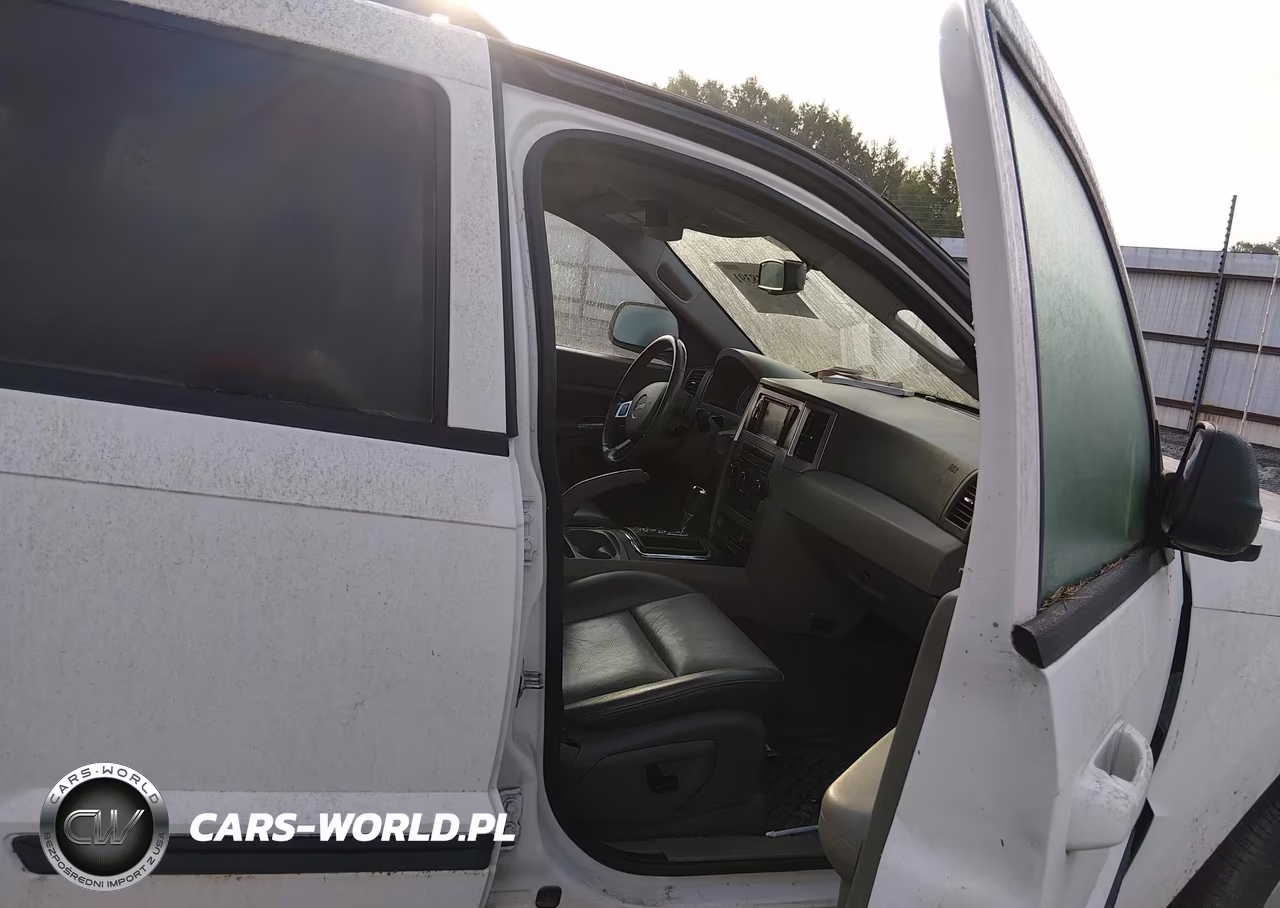 2008 Jeep Grand Cherokee Laredo VIN:1J8GR48K78C234978 - 5