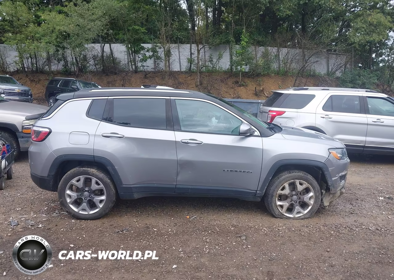 2019 Jeep Compass Limited 4X4 VIN:3C4NJDCB0KT826960 - 13