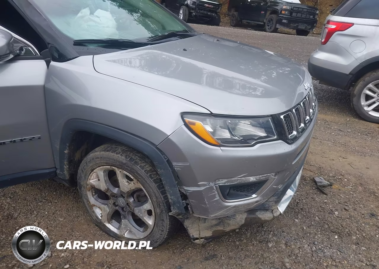 2019 Jeep Compass Limited 4X4 VIN:3C4NJDCB0KT826960 - 6