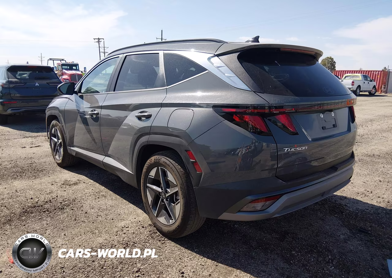 2026 Hyundai Tucson Sel VIN:5NMJB3DE5TH722557 - 3