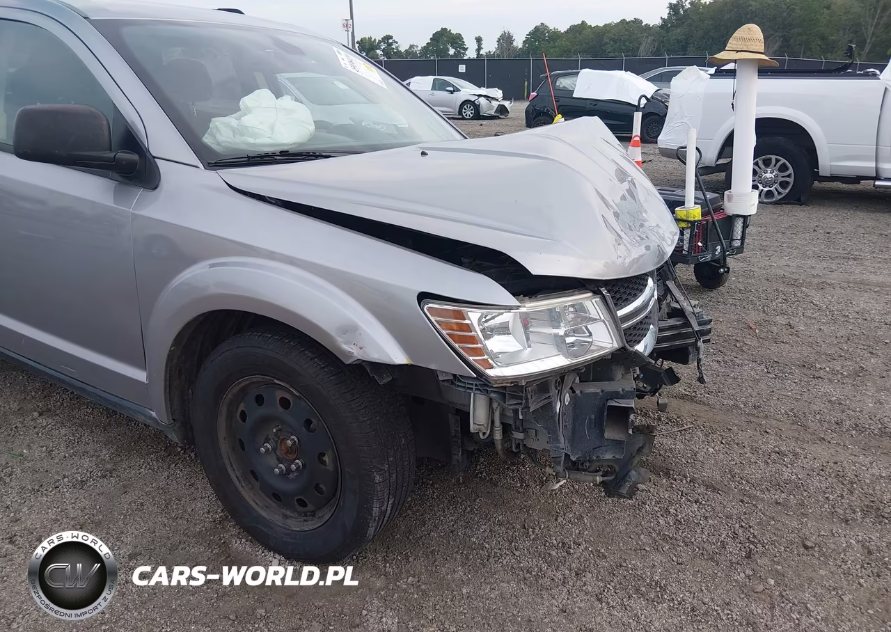 2018 Dodge Journey Se VIN:3C4PDCAB5JT447108 - 6