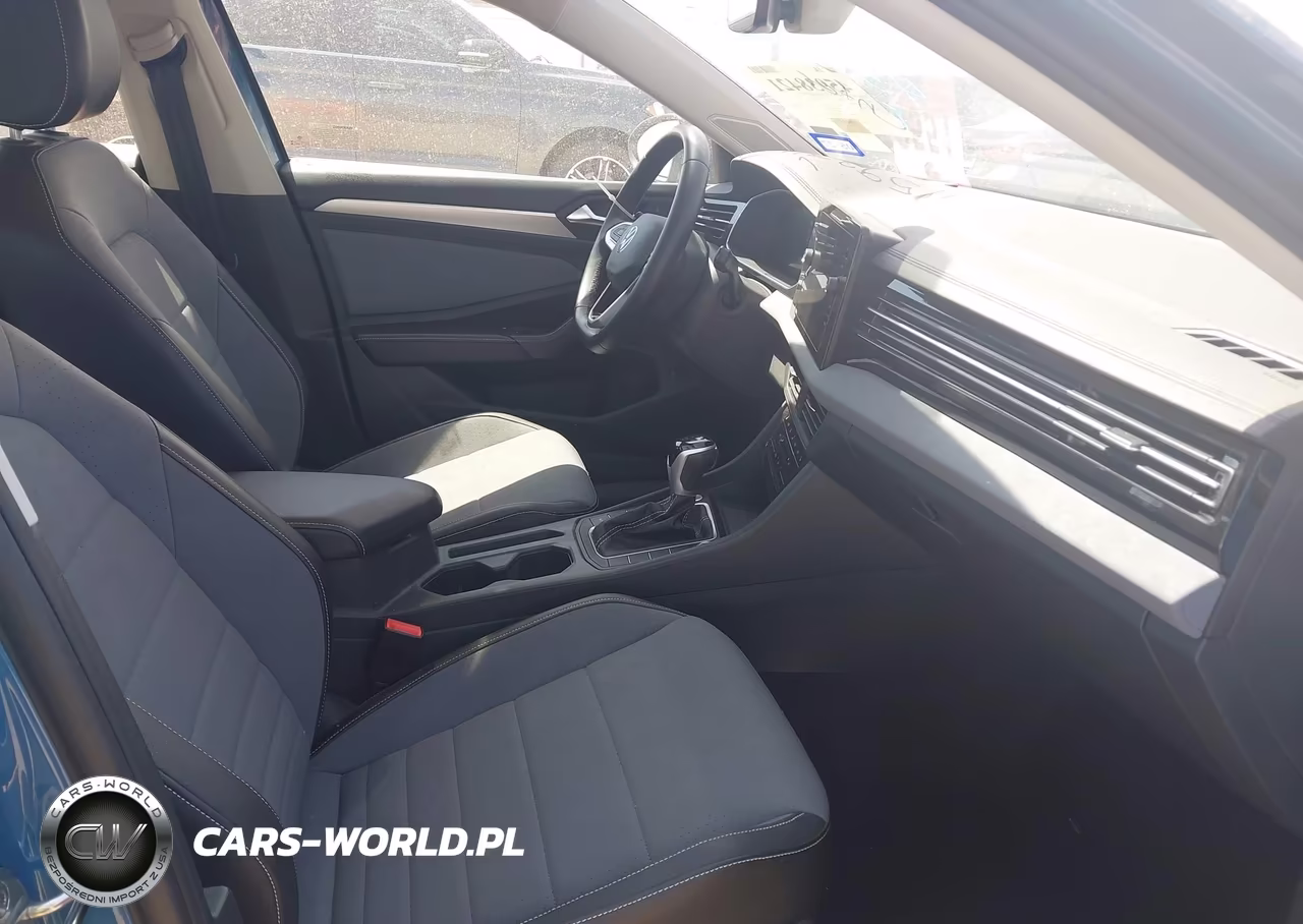 2025 Volkswagen Jetta 1.5T Se VIN:3VW7X7BU6SM076113 - 5