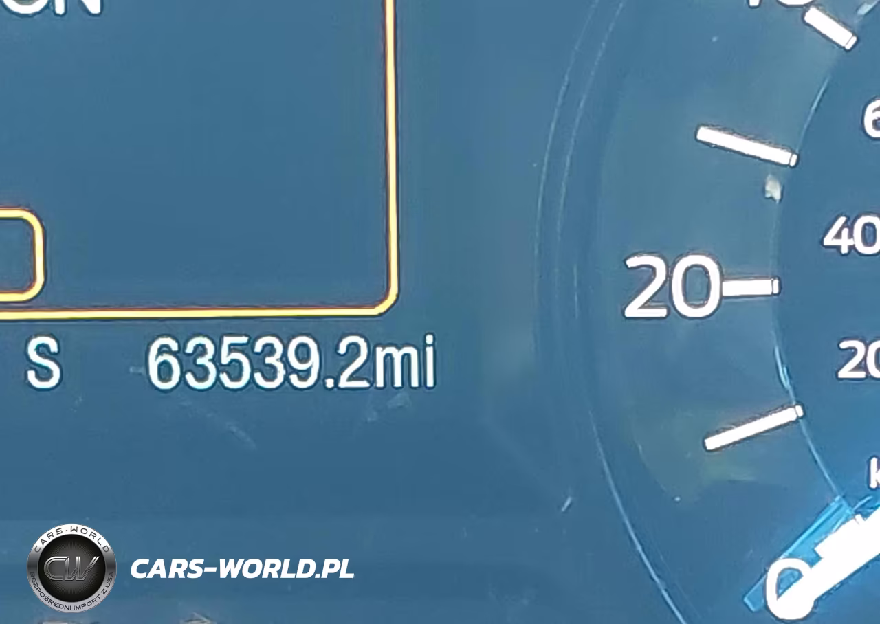 2018 Ford Explorer VIN:1FM5K8BH8JGC45442 - 16