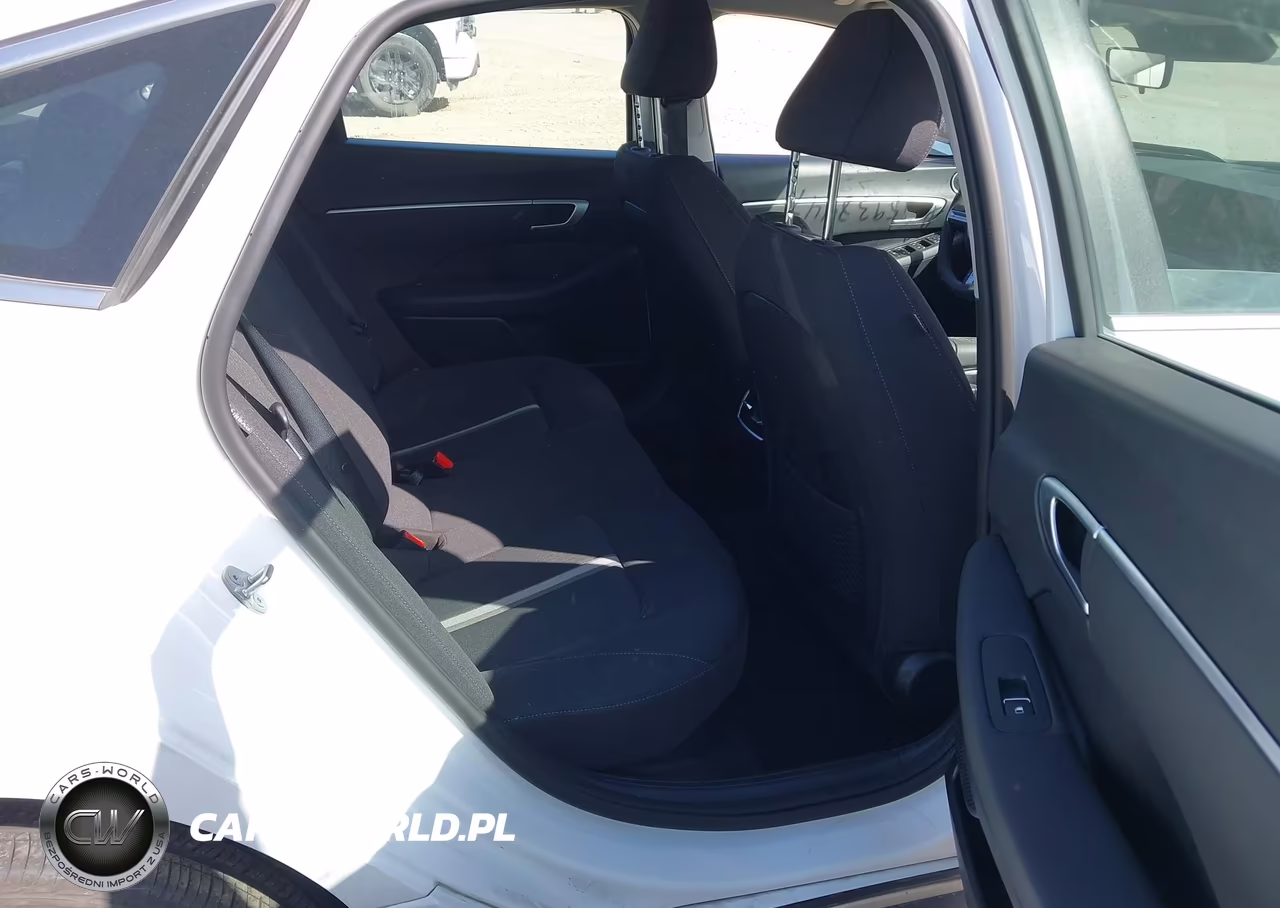 2026 Hyundai Sonata Hybrid Blue VIN:KMHL24JJ9TA148034 - 8