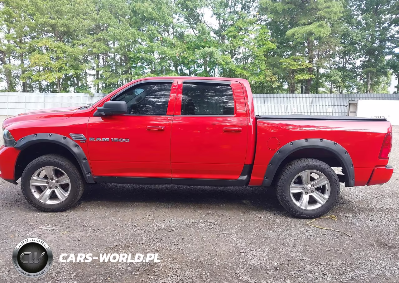 2011 Ram Ram 1500 Sport VIN:1D7RV1CT2BS643709 - 14