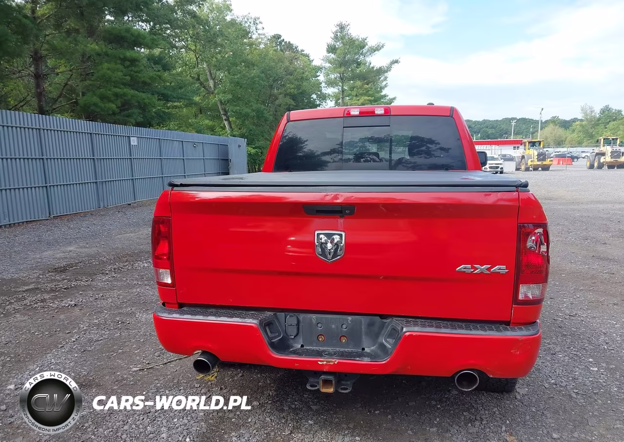 2011 Ram Ram 1500 Sport VIN:1D7RV1CT2BS643709 - 16