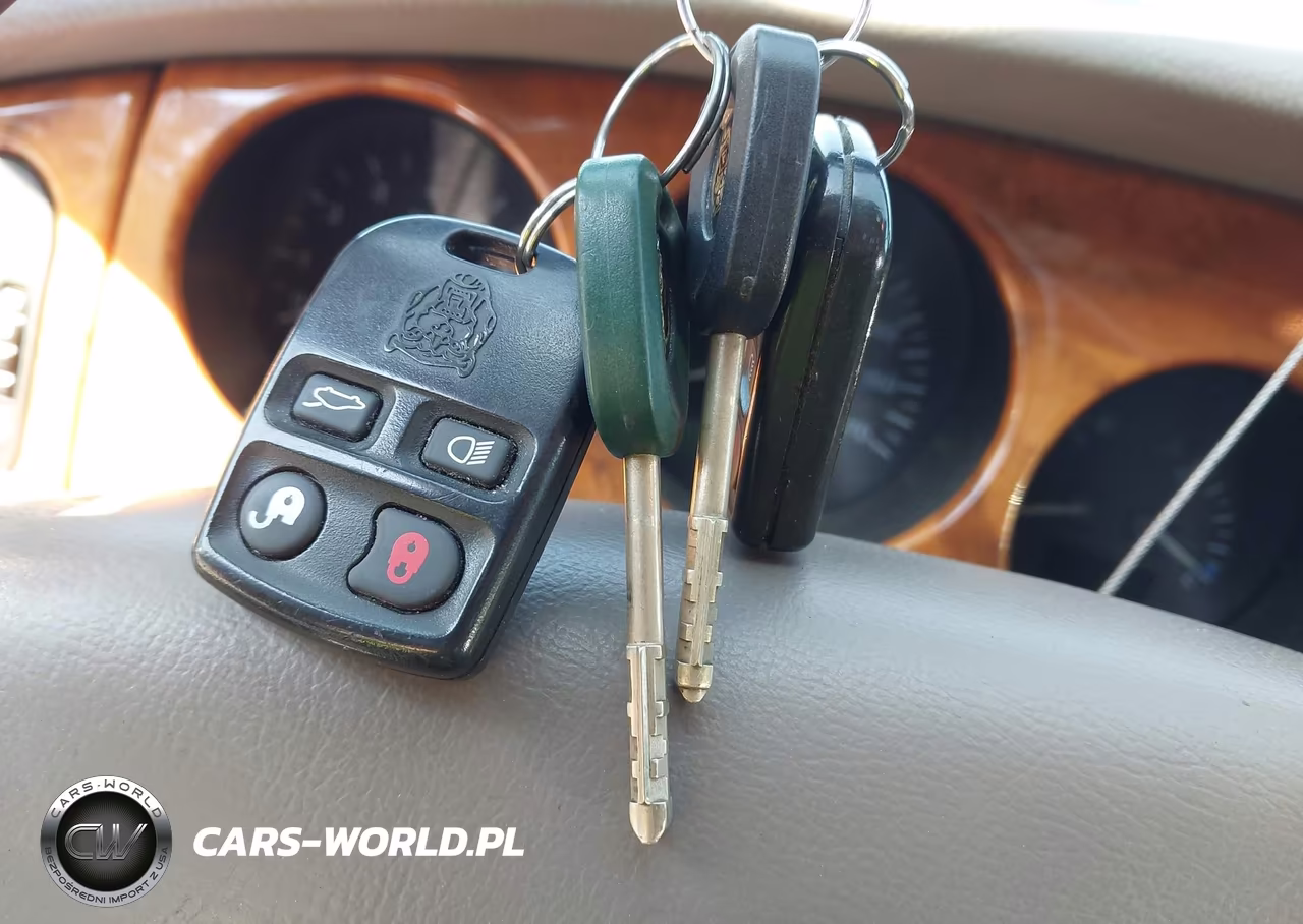 2001 Jaguar Xk8 VIN:SAJDA42C71NA16511 - 11