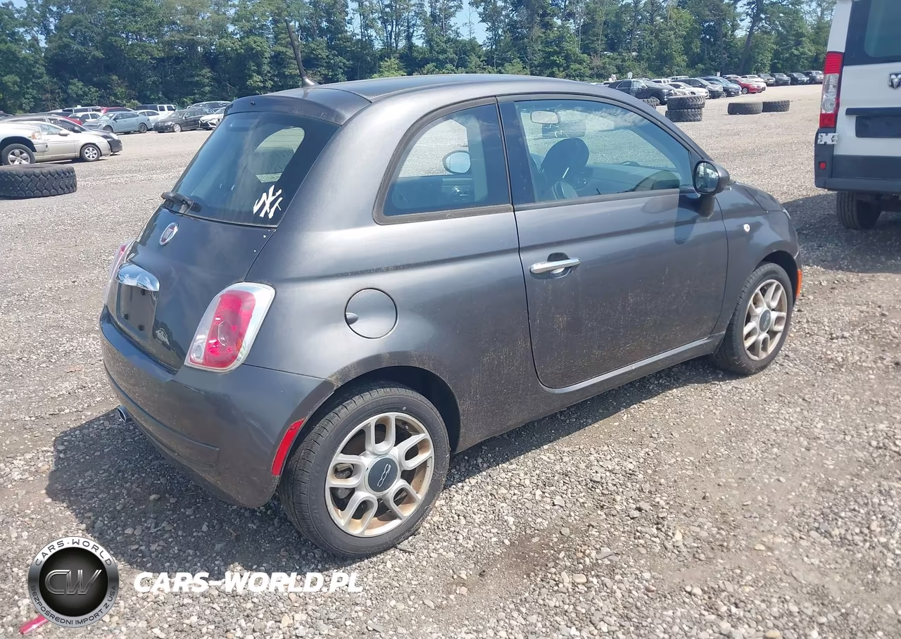 2015 Fiat 500 Pop VIN:3C3CFFAR0FT623954 - 4