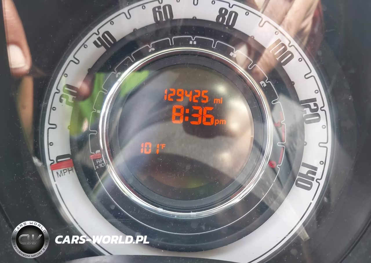 2015 Fiat 500 Pop VIN:3C3CFFAR0FT623954 - 7