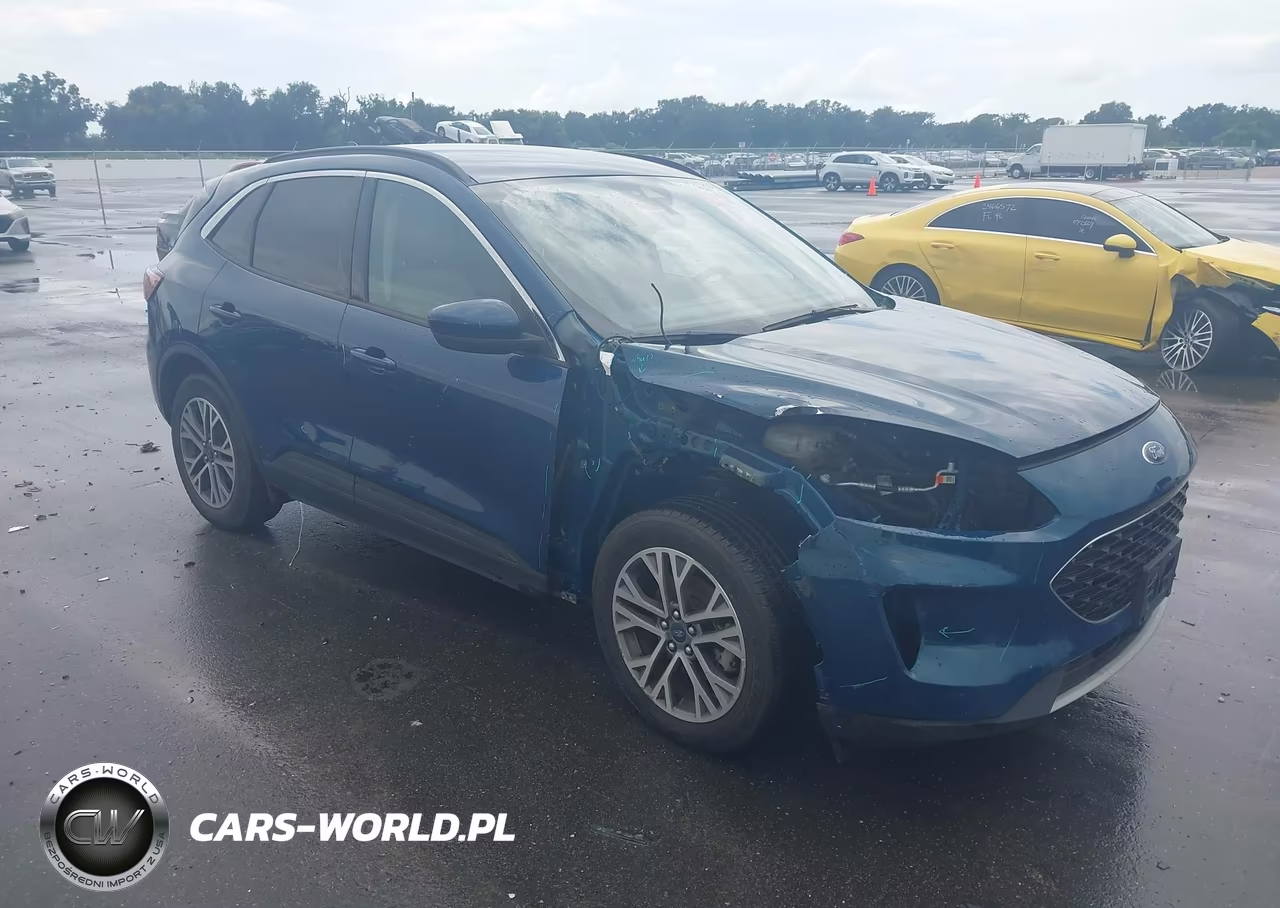 2020 Ford Escape Sel