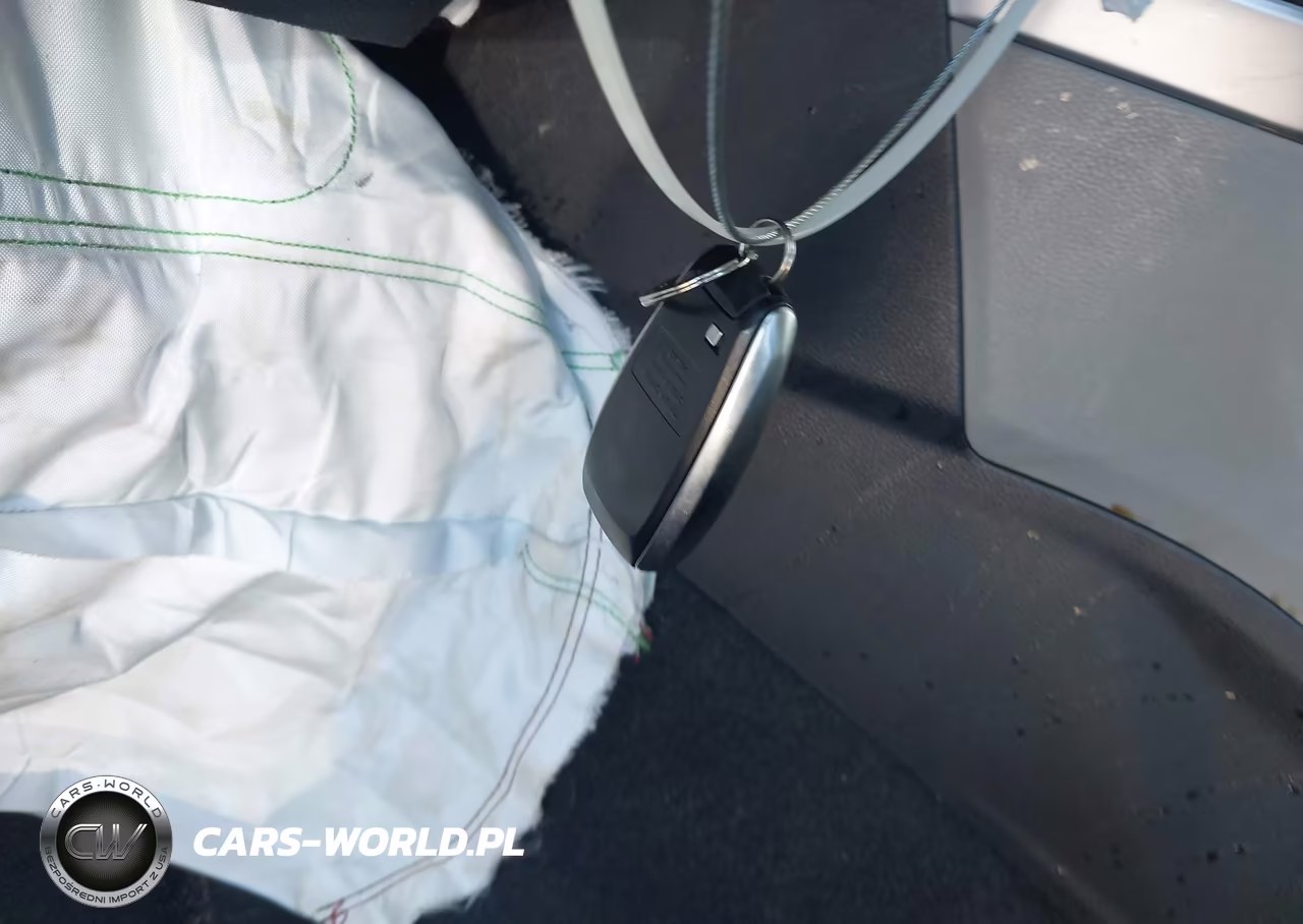 2022 Subaru Forester Premium VIN:JF2SKAEC3NH411608 - 11