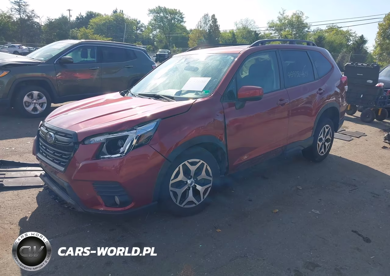 2022 Subaru Forester Premium VIN:JF2SKAEC3NH411608 - 2