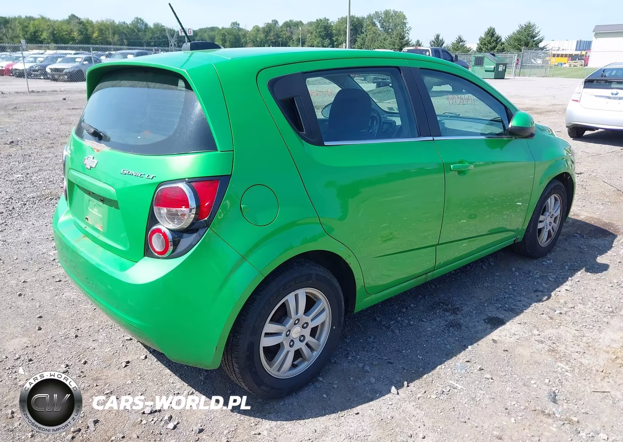 2015 Chevrolet Sonic Lt Auto VIN:1G1JC6SH1F4160335 - 4