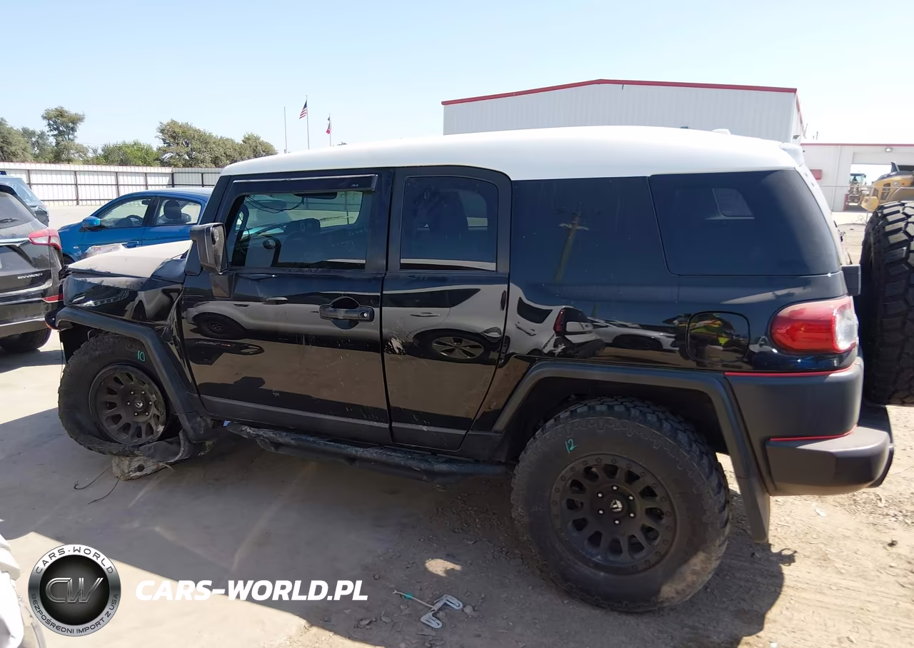 2014 Toyota Fj Cruiser VIN:JTEBU4BF9EK180544 - 15