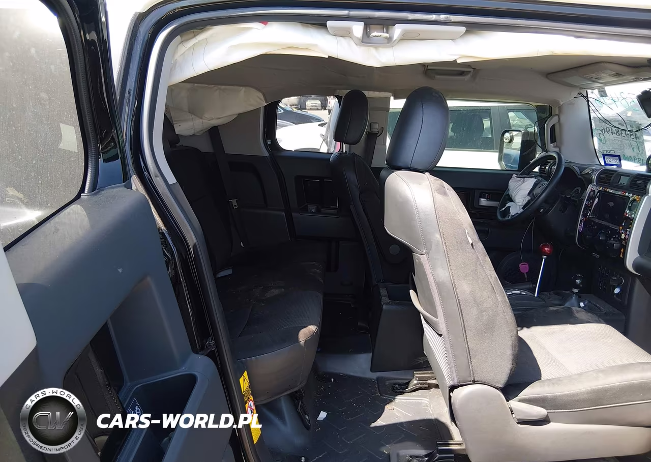 2014 Toyota Fj Cruiser VIN:JTEBU4BF9EK180544 - 8