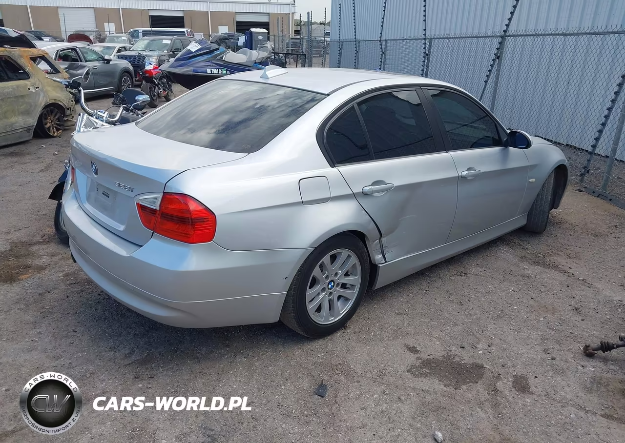 2007 BMW 328I VIN:WBAVC535X7FZ78625 - 4