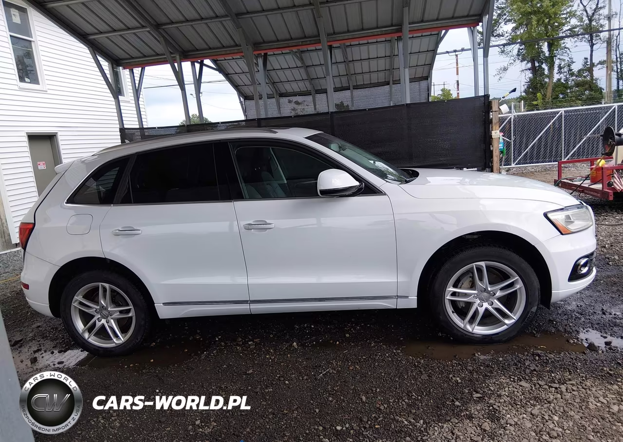 2016 Audi Q5 2.0T Premium VIN:WA1L2AFP4GA122568 - 13