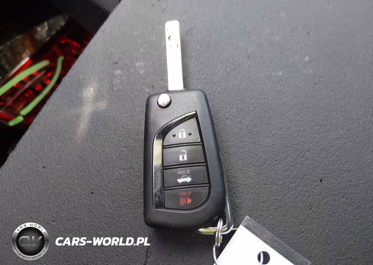 2024 Toyota Corolla Le VIN:5YFB4MDE9RP178051 - 11
