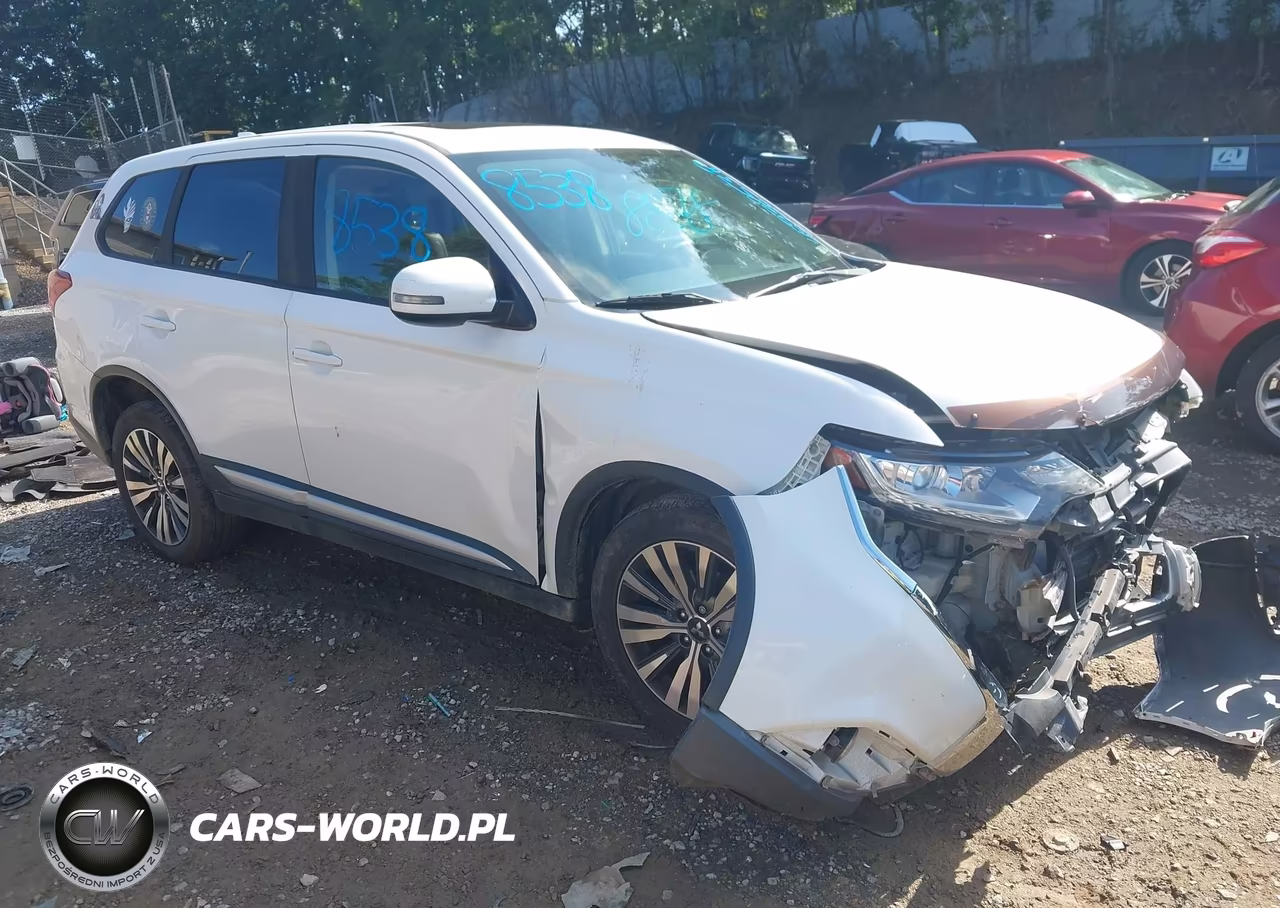 2019 Mitsubishi Outlander Se – zdjęcie 1 z 16