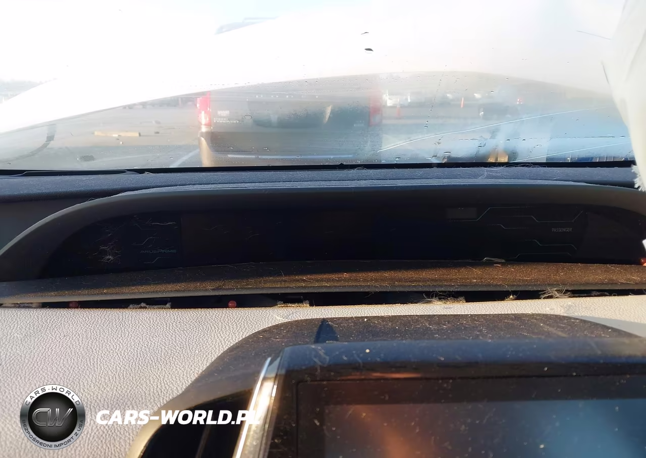 2017 Toyota Prius Prime Advanced VIN:JTDKARFPXH3048100 - 16
