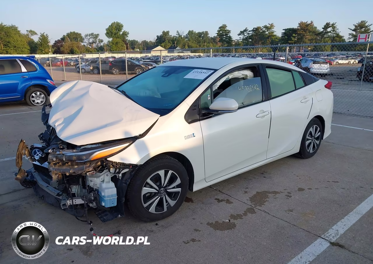 2017 Toyota Prius Prime Advanced VIN:JTDKARFPXH3048100 - 2