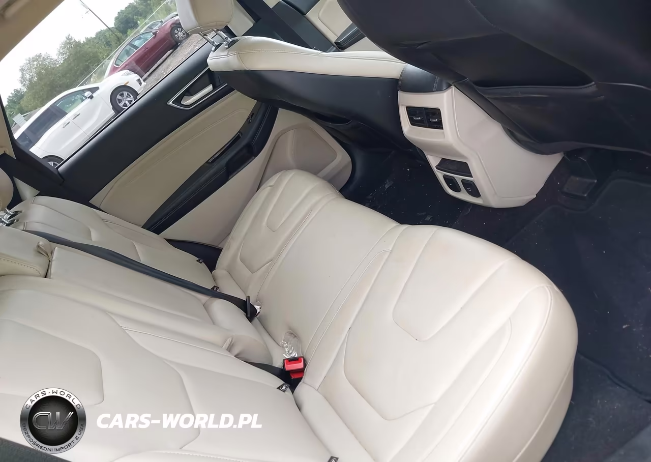 2020 Ford Edge Titanium VIN:2FMPK3K92LBA73696 - 8