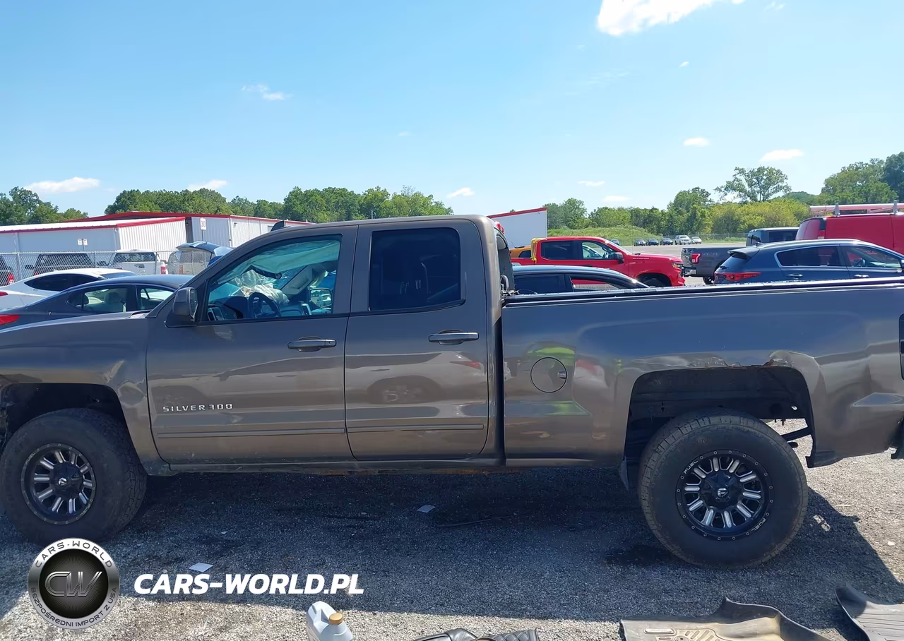 2015 Chevrolet Silverado 1500 Lt VIN:1GCRCREH1FZ182913 - 14