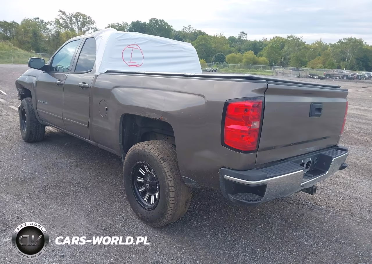 2015 Chevrolet Silverado 1500 Lt VIN:1GCRCREH1FZ182913 - 3