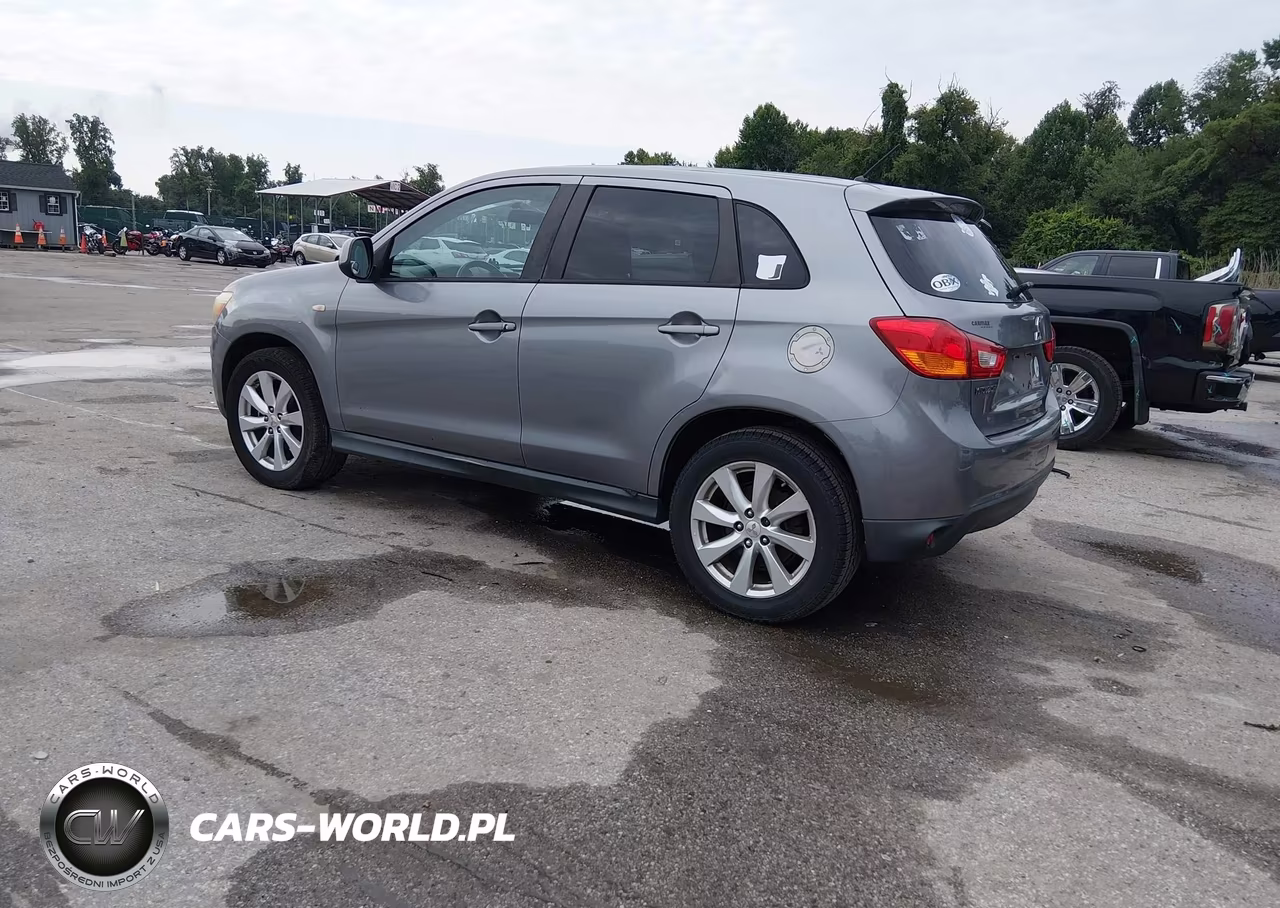 2015 Mitsubishi Outlander Sport Es VIN:4A4AP3AU4FE005869 - 3