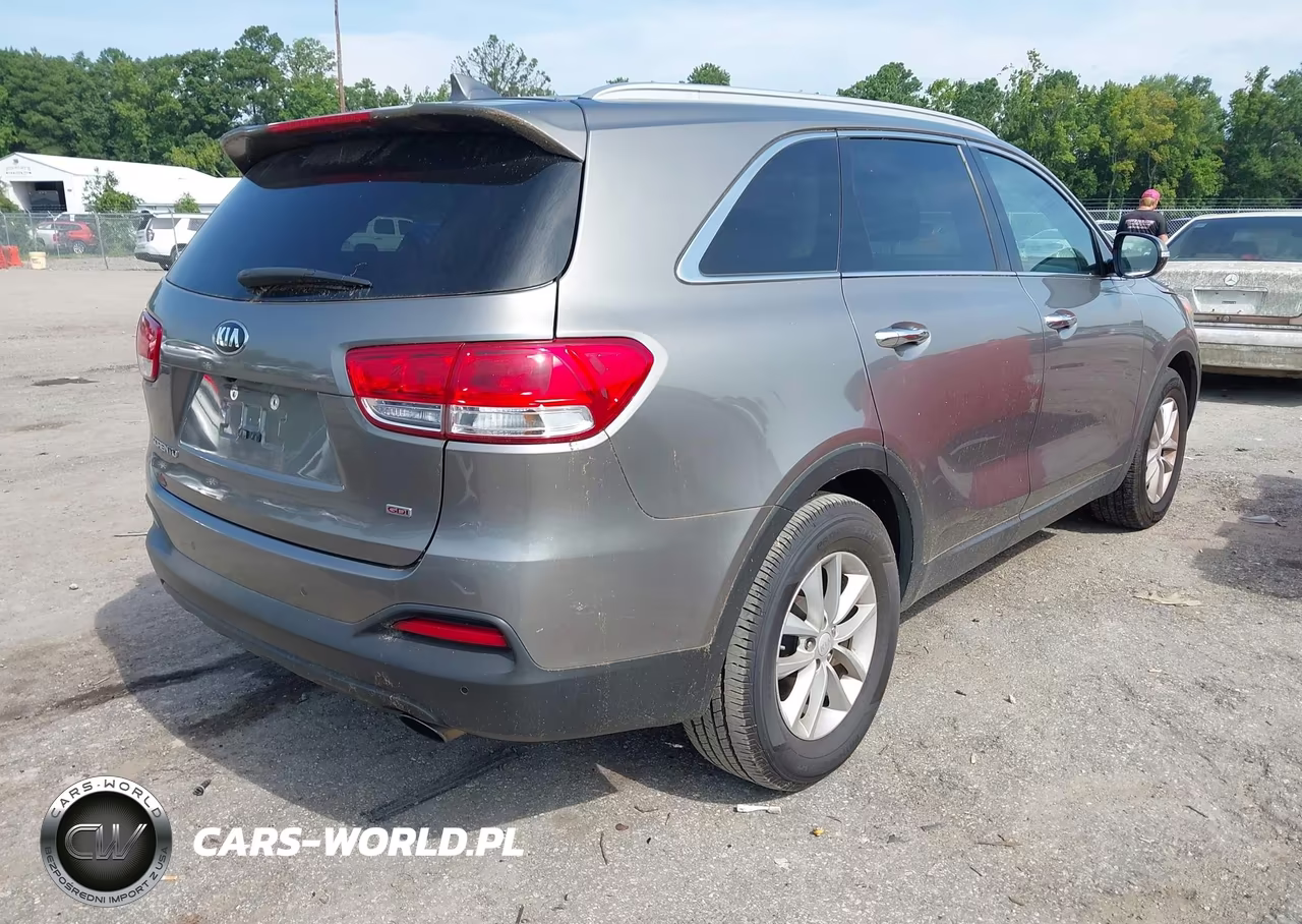2018 Kia Sorento 2.4L Lx VIN:5XYPG4A31JG358536 - 4
