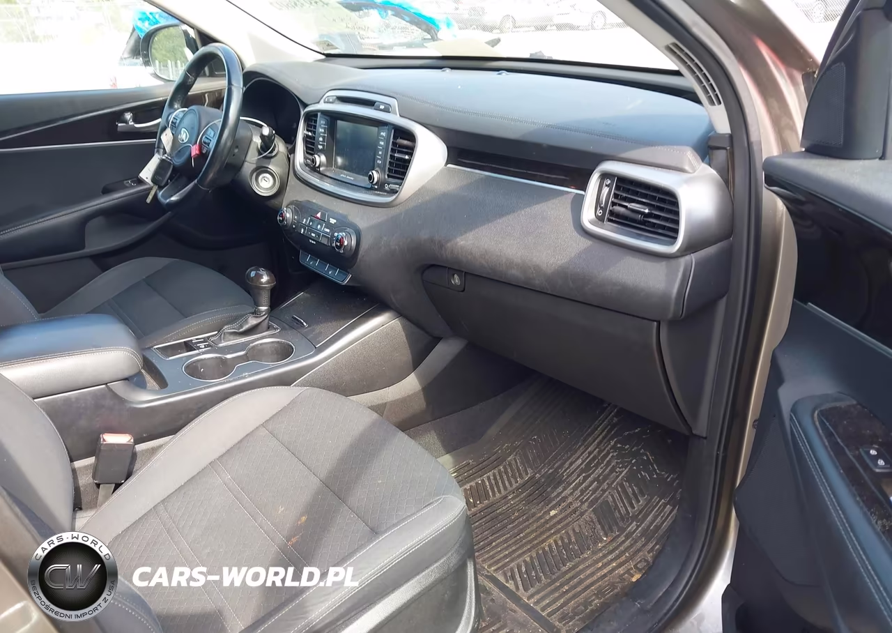 2018 Kia Sorento 2.4L Lx VIN:5XYPG4A31JG358536 - 5